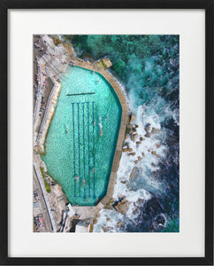 Rock & pool